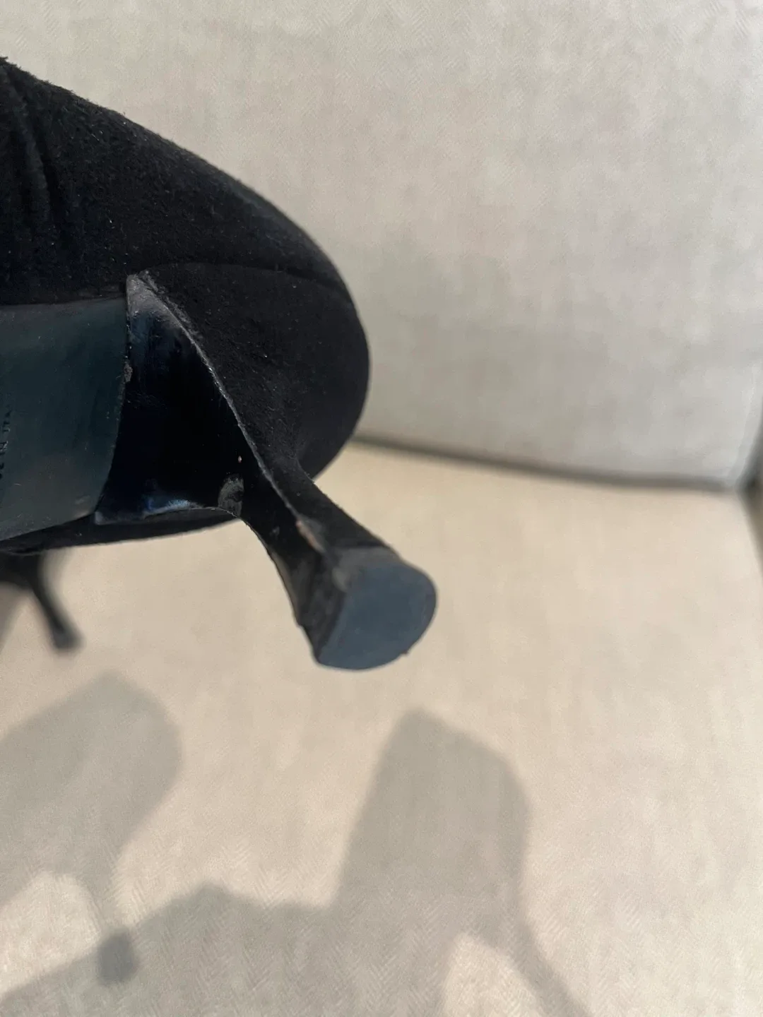 Prada Women’s Dress Shoes image indicator(7)