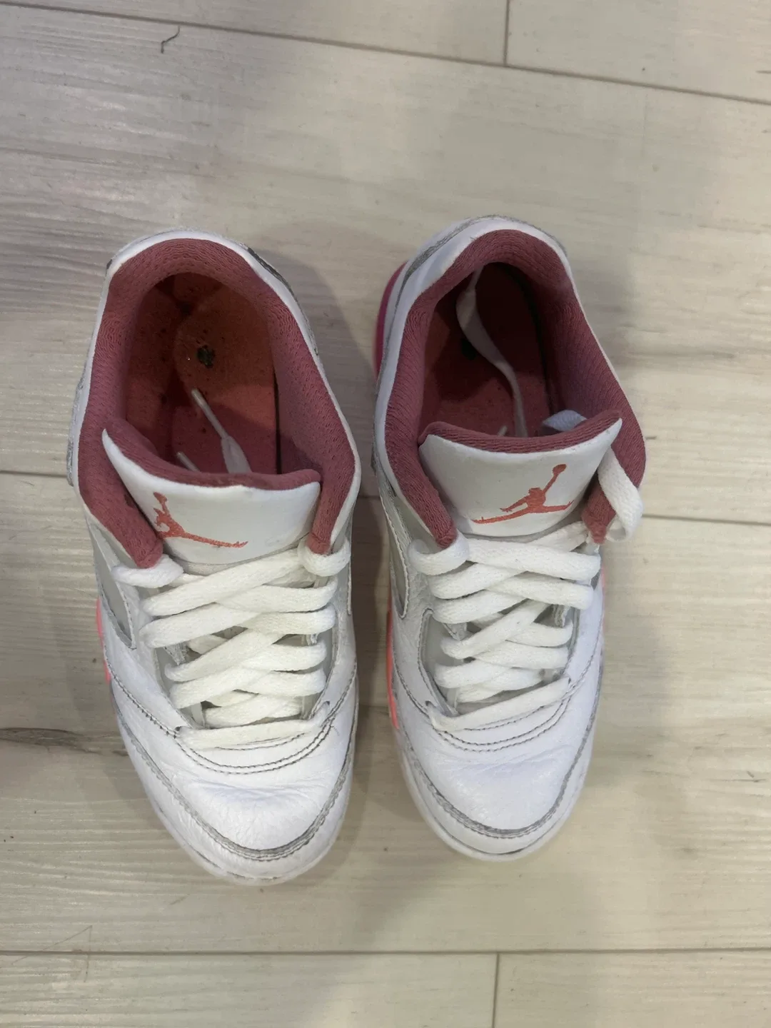 Jordan 5 Retro White/Pink Youth Size 2Y image indicator(2)