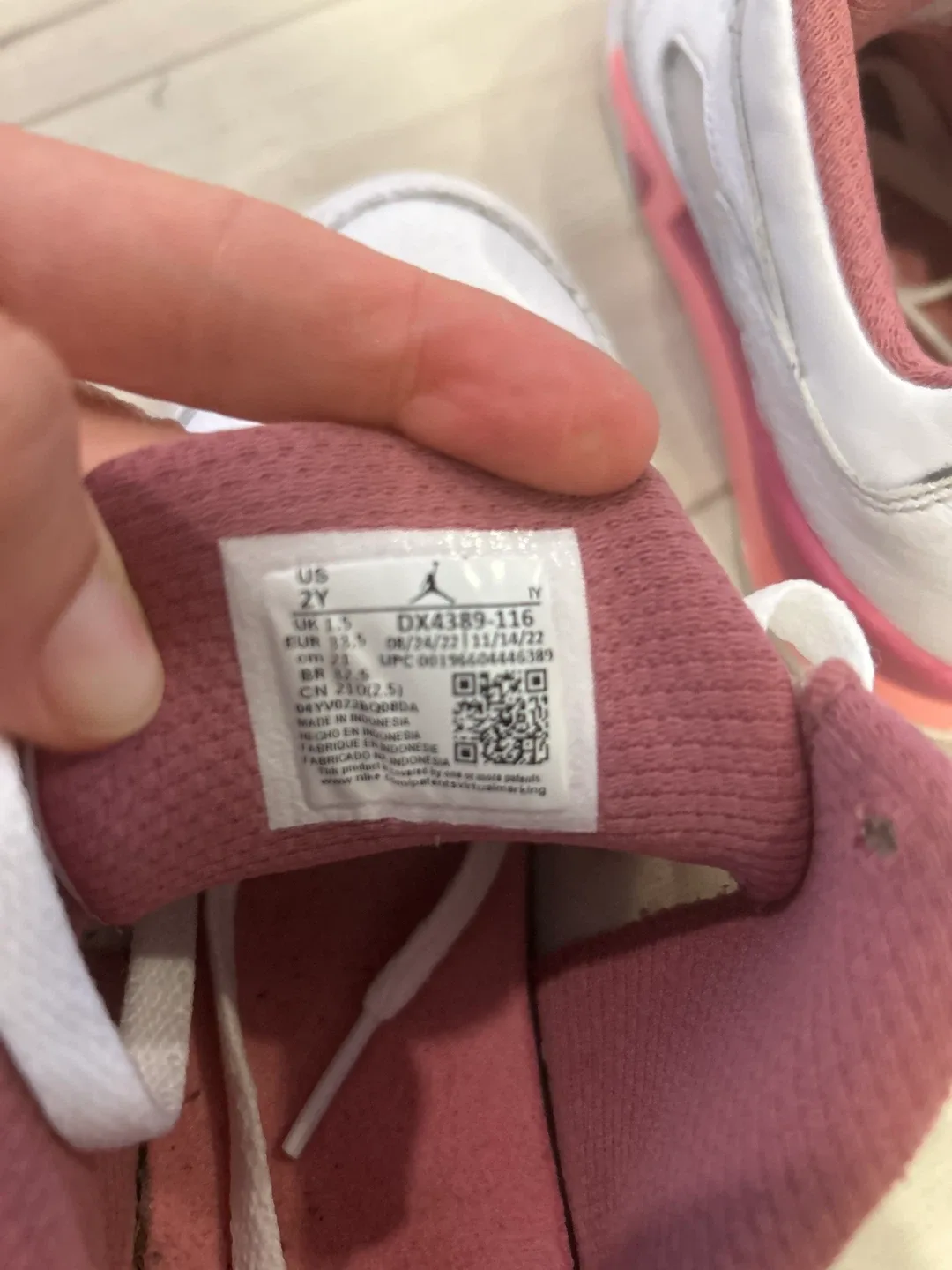 Jordan 5 Retro White/Pink Youth Size 2Y image indicator(4)