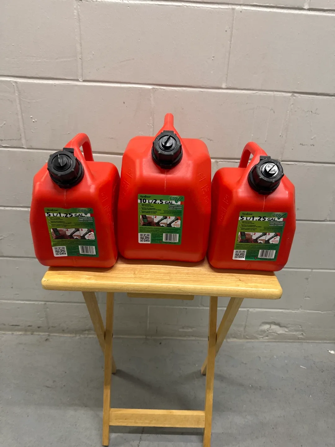 Red Gas Can - 5L/1.25 Gal & 10L/2.5 Gal