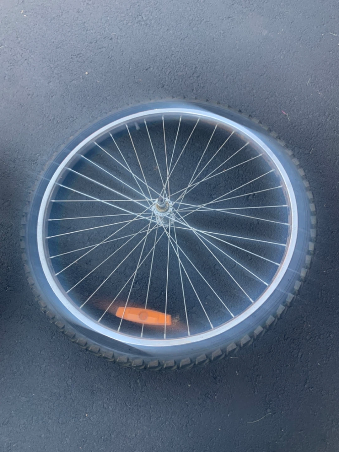 Front bicycle rims and tires