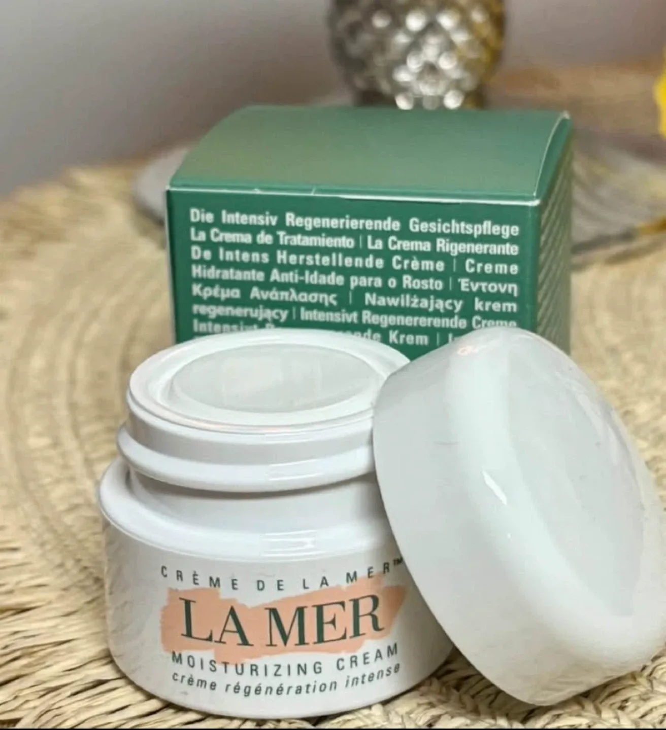 La Mer Moisturizing Cream (7ml) - New ‼️final sale ‼️ image indicator(2)