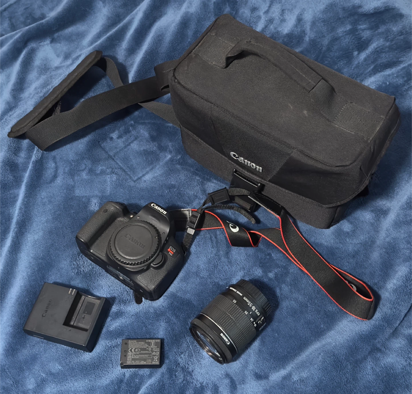 Canon EOS Rebel T6i DSLR Camera with 18-55mm Lens