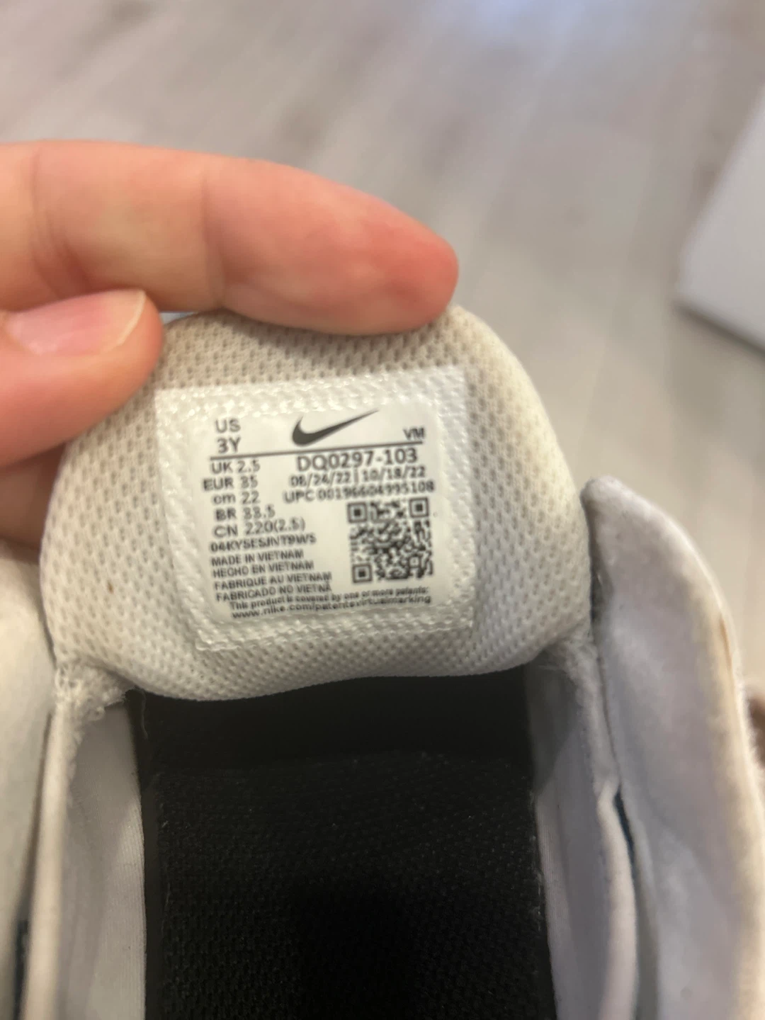 Nike Air Max TW youth Shoes - Size US 3Y - photo 5