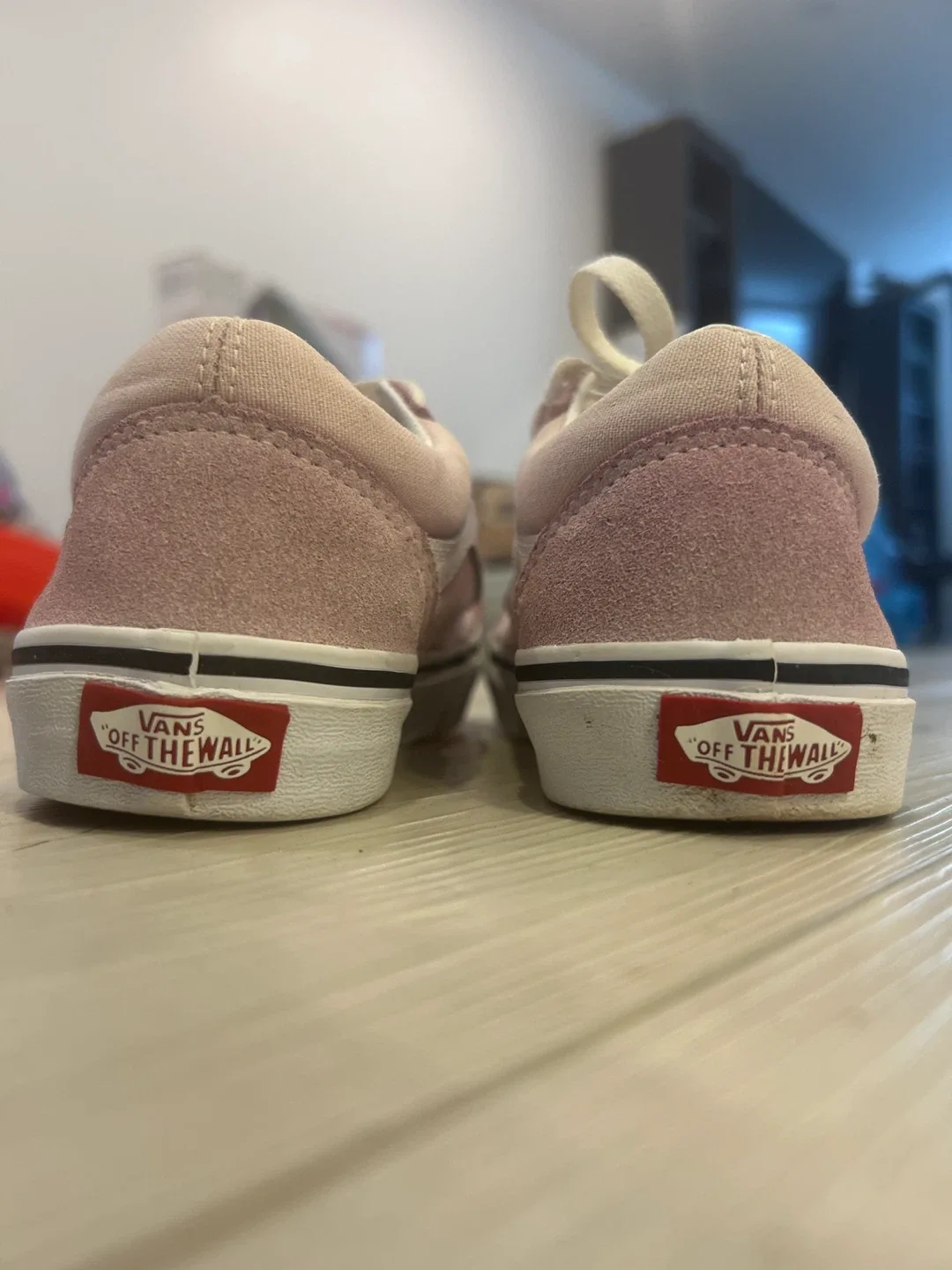 Vans Old Skool Pink Suede Sneakers- size US 3(kids) image indicator(7)