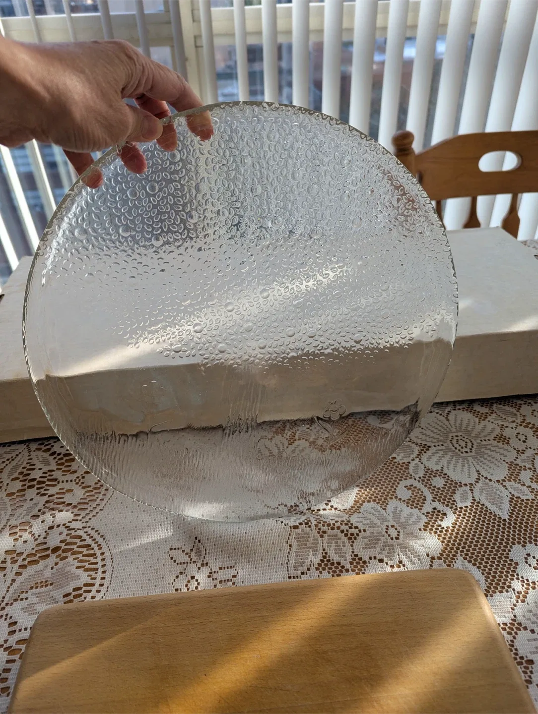 Textured Glass Serving Platter thumbnail