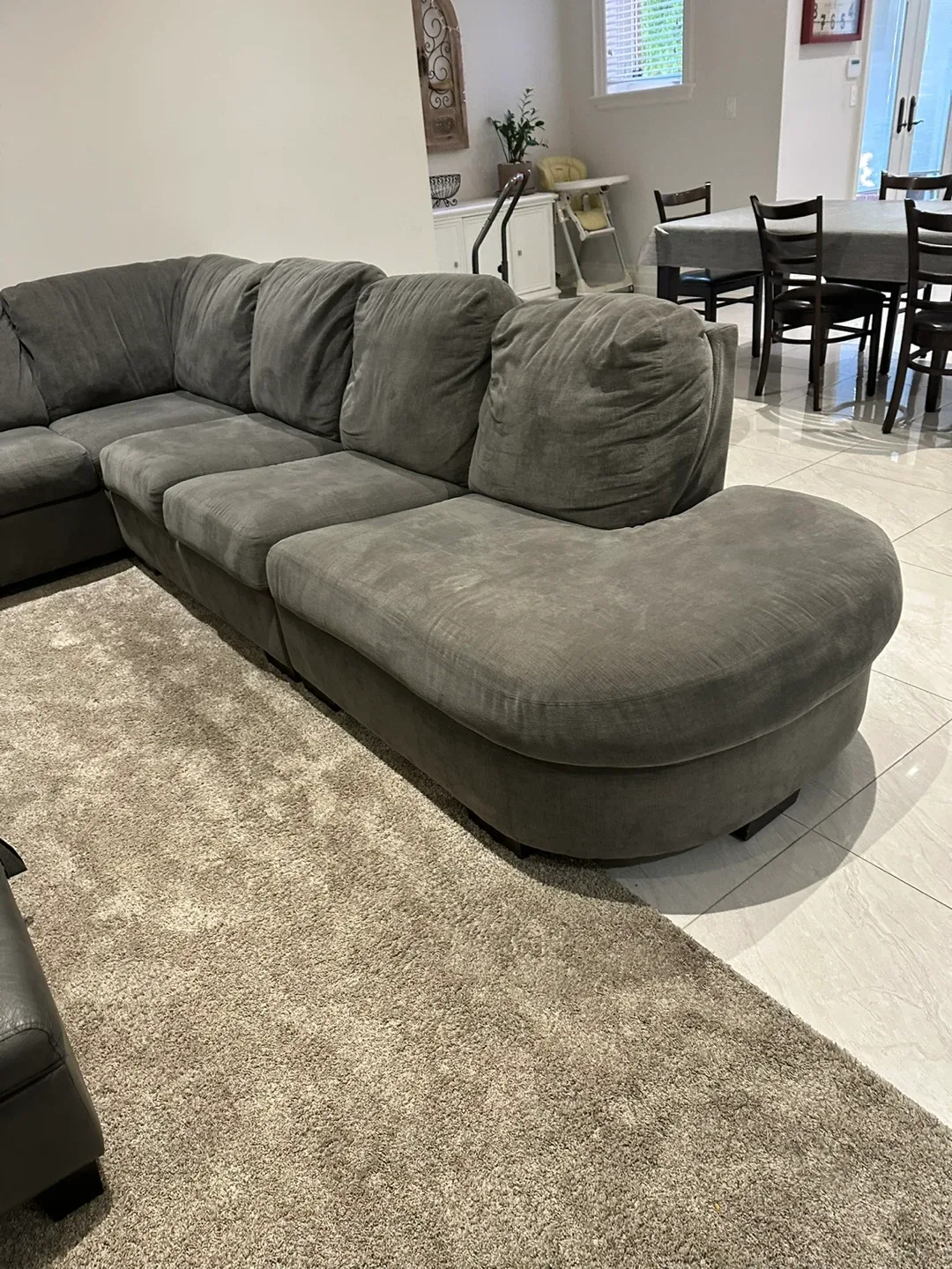 Grey Sectional Sofa image indicator(3)