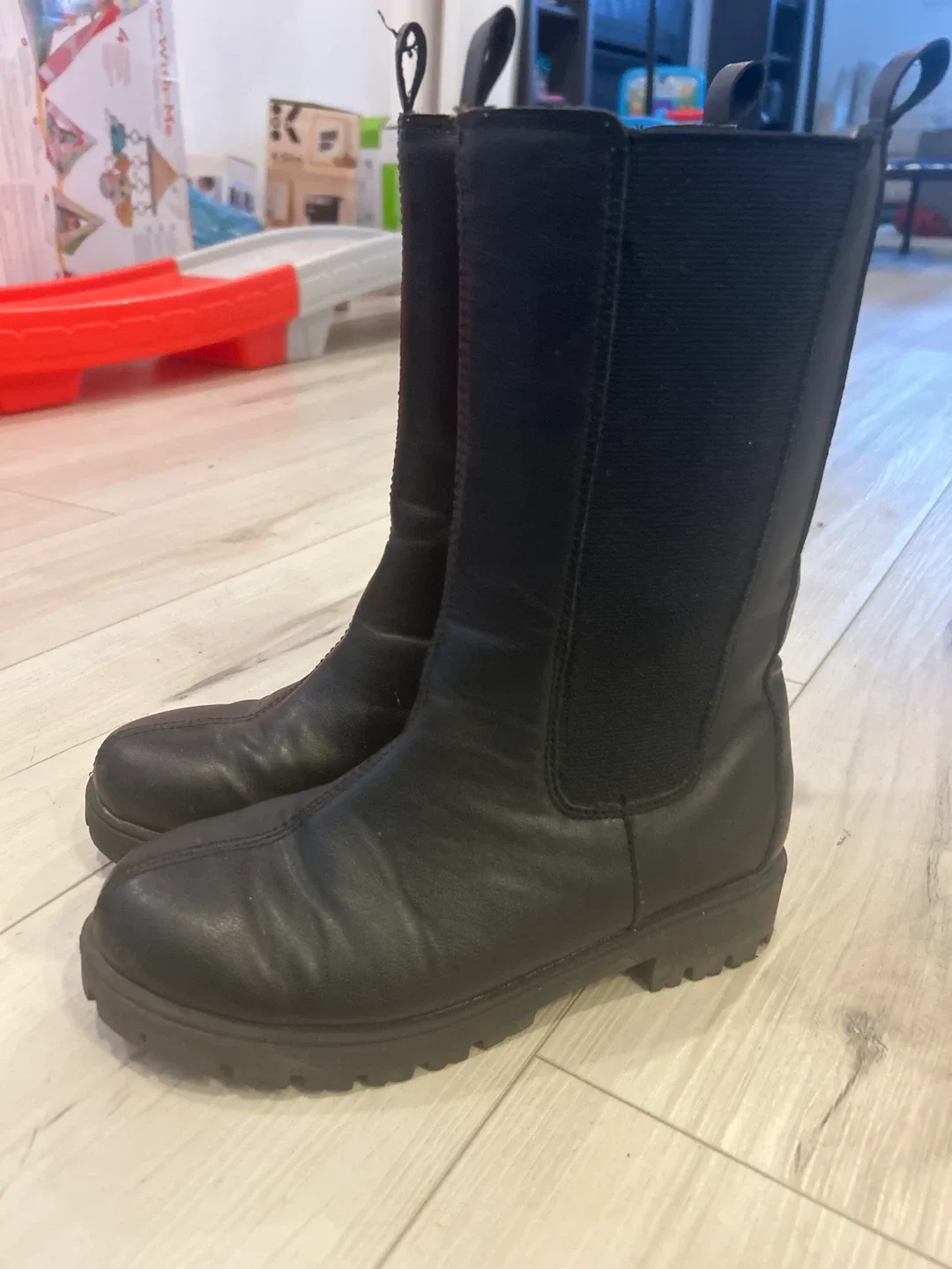 Joe Fresh Black Boots - Size 3 image indicator(3)