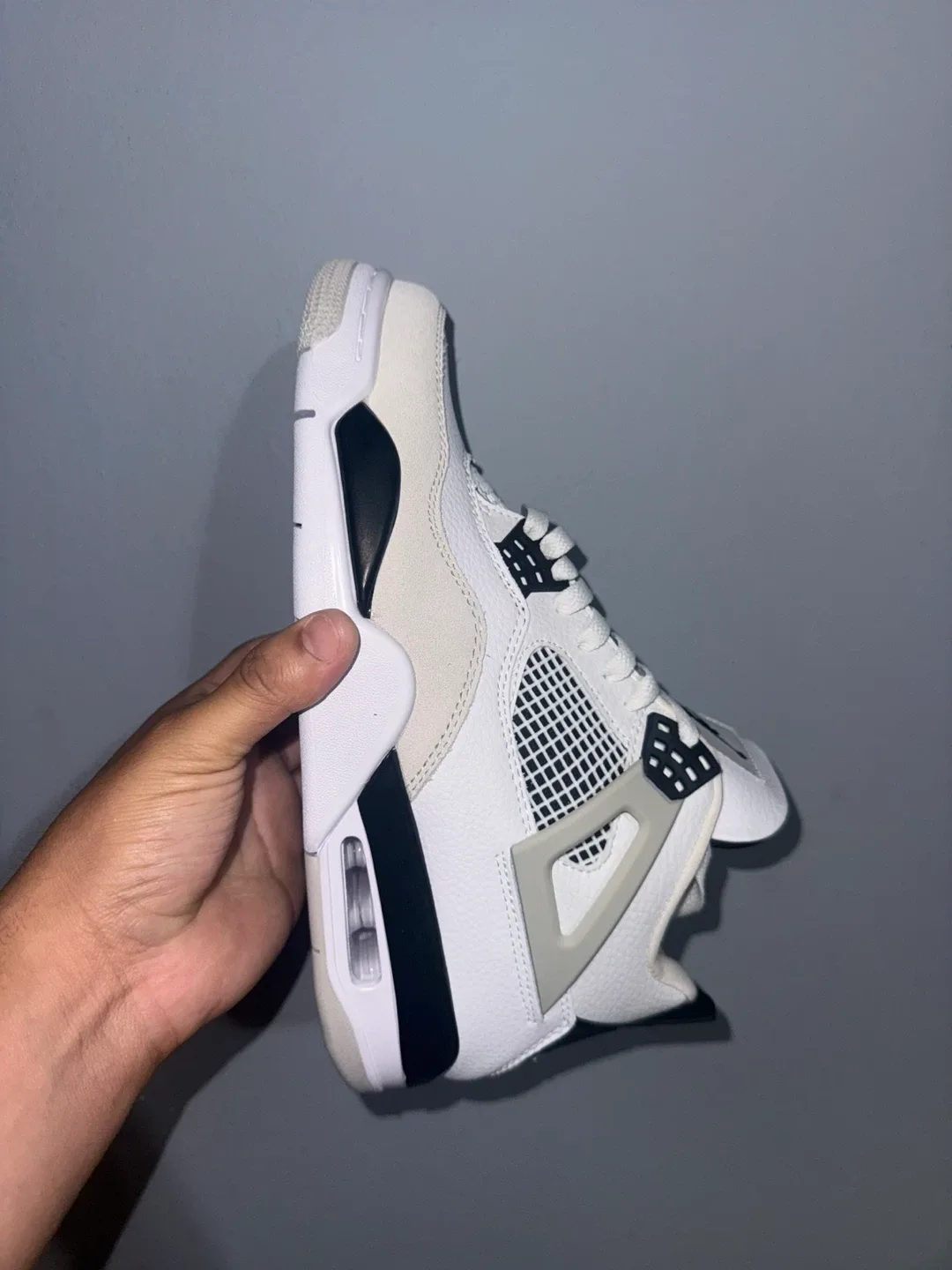 New Jordan 4 Retro 'Frozen Moments' Size 11 image indicator(4)