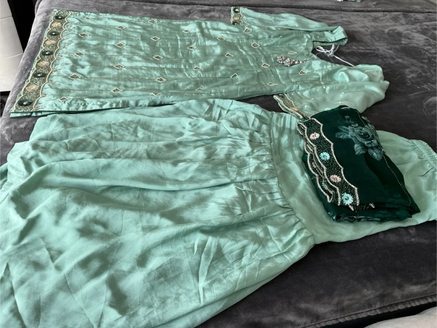 Mint Green Salwar Kameez Suit image indicator(2)