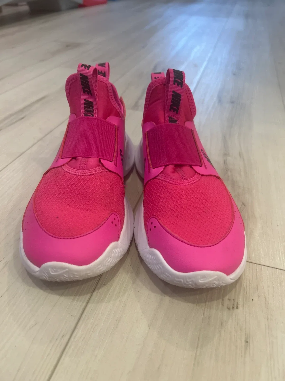 Nike Hot Pink Sneakers - Size US 3.5Y image indicator(2)