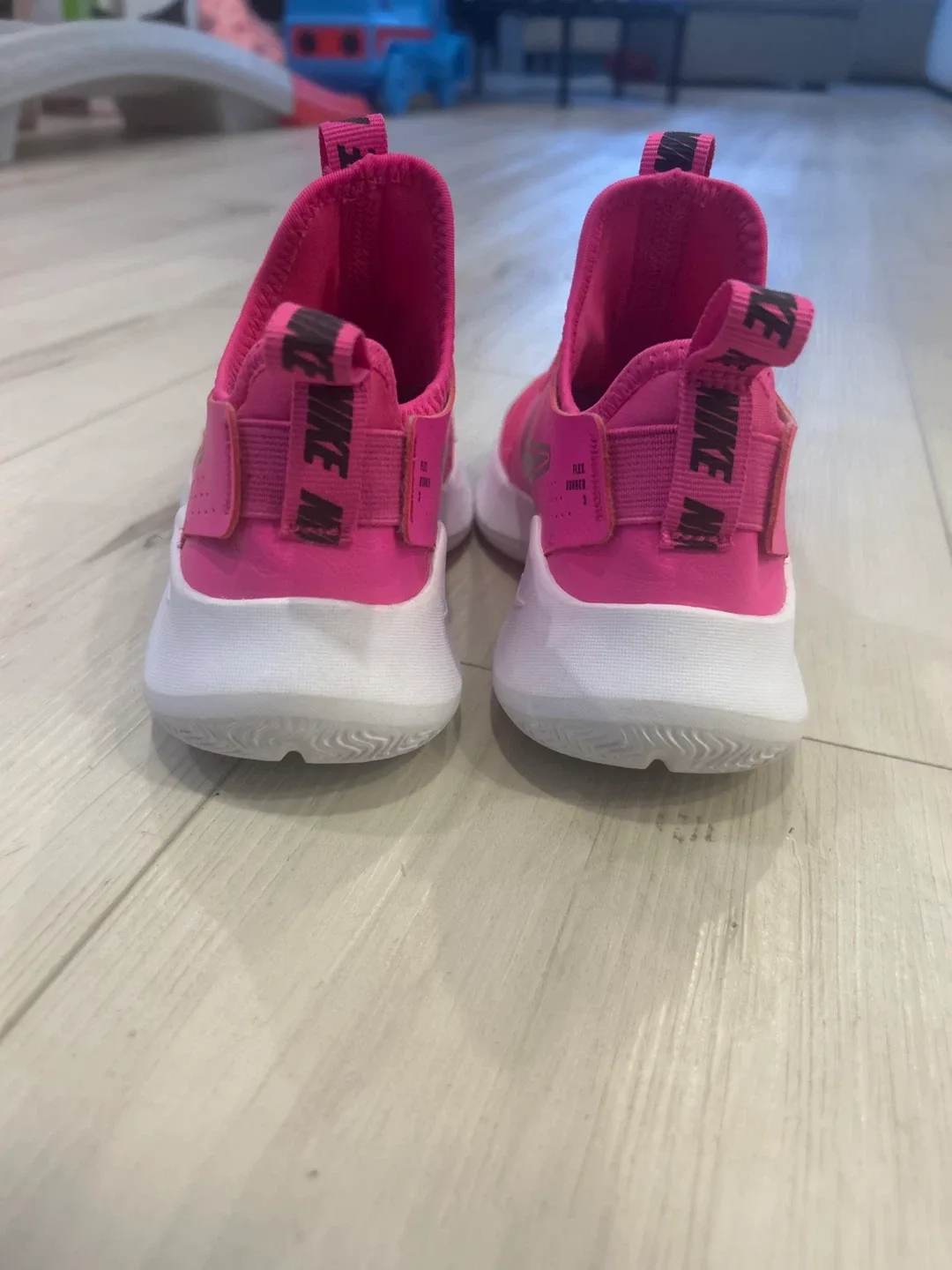 Nike Hot Pink Sneakers - Size US 3.5Y image indicator(3)