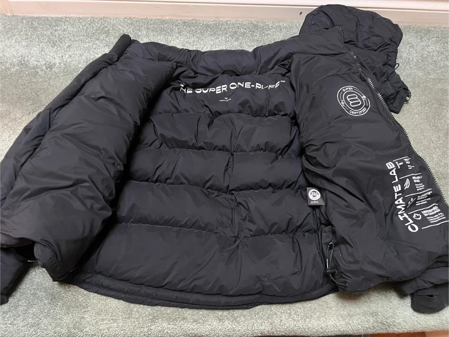 Climate Lab Black Puffer Jacket size M image indicator(5)