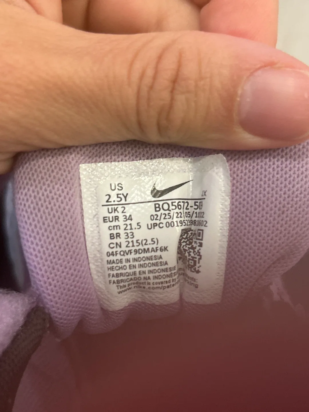 Nike Revolution 5 Lilac Kids Shoes - Size 2.5Y image indicator(4)