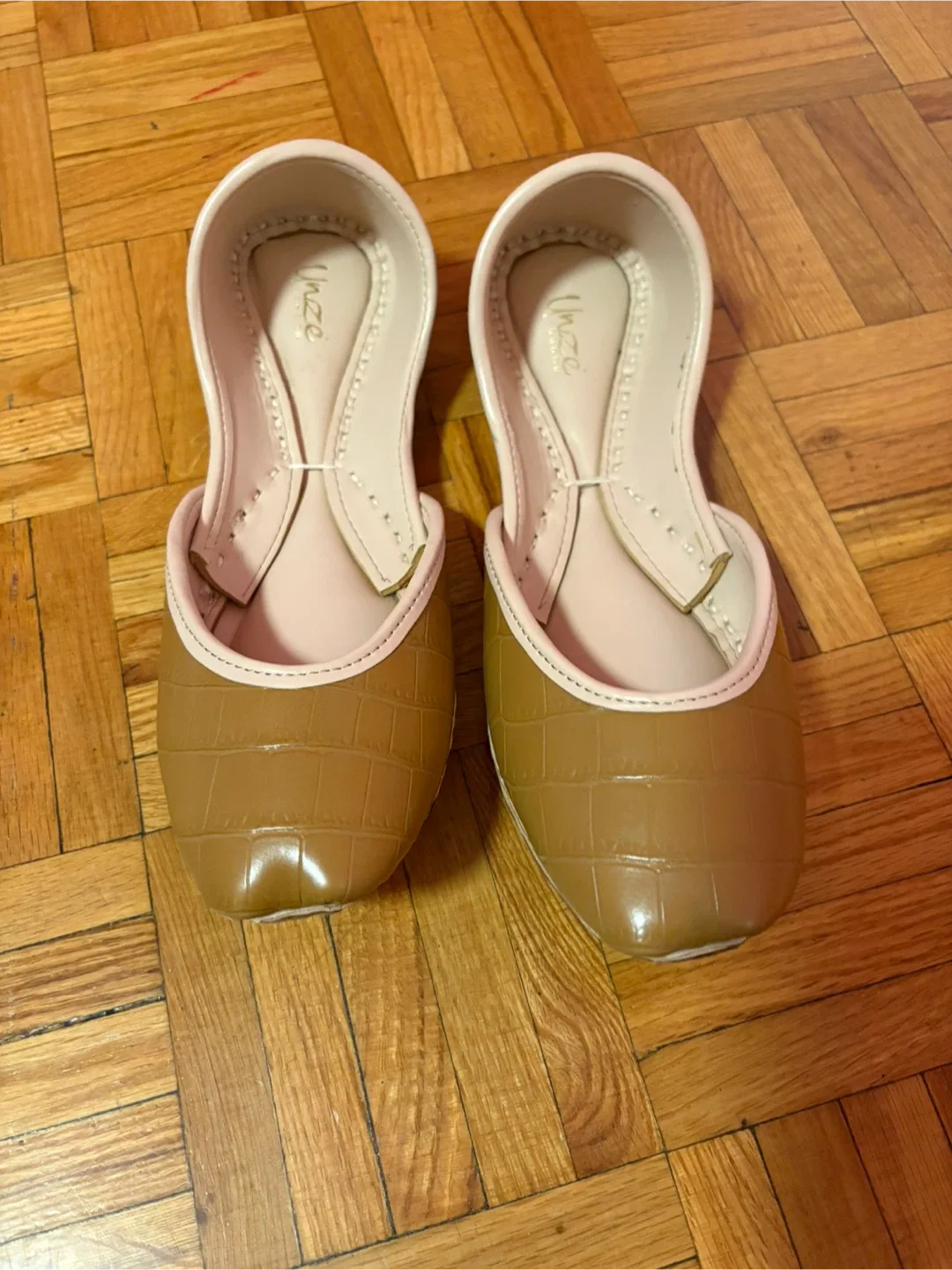 NEW Unze London Women's khussa- Size 9 thumbnail