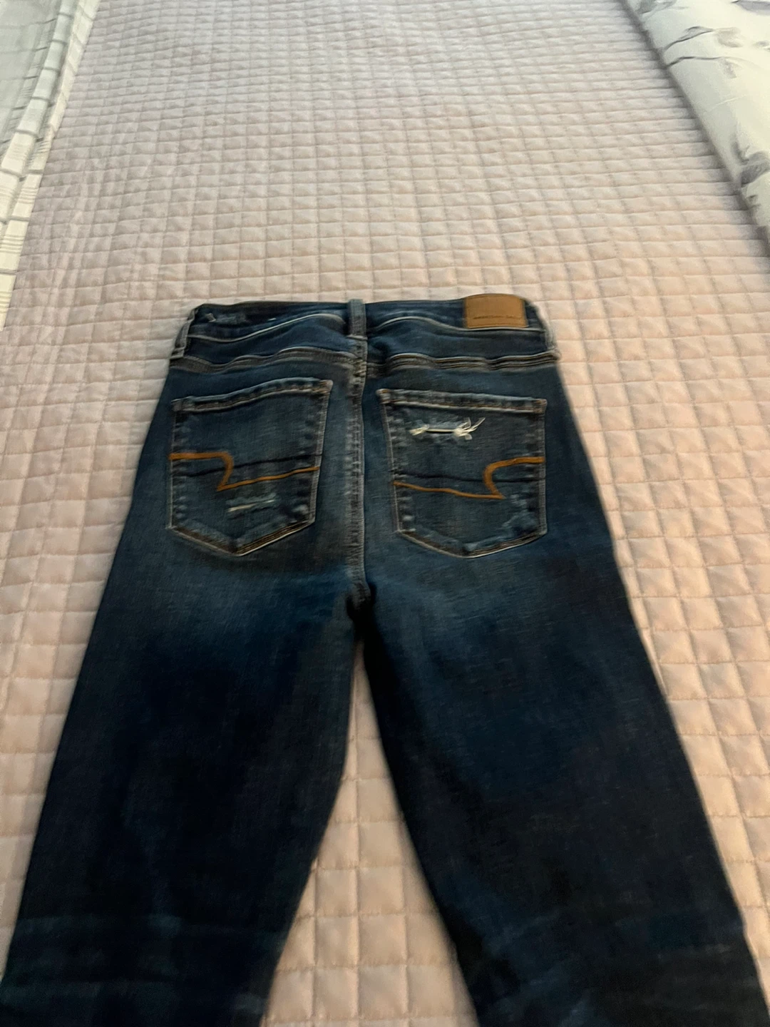 American eagle distressed jeans