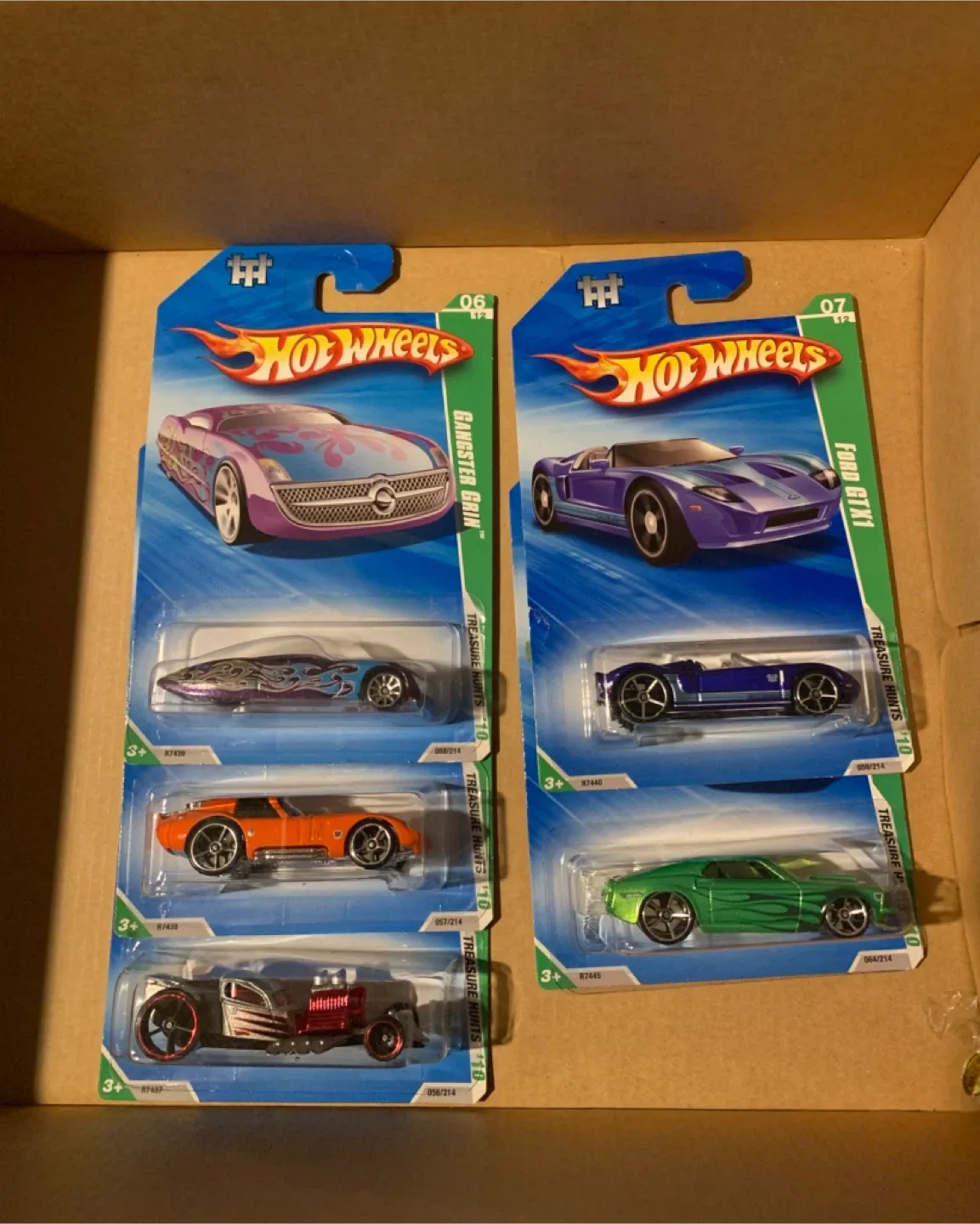 LOT of 5 Hot Wheels NEW Treasure Hunts 2010 image indicator(2)