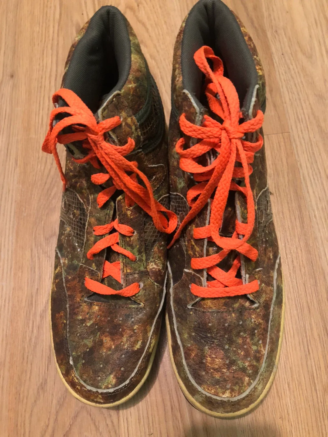 Saucony Men's Shoes - Size 9 thumbnail