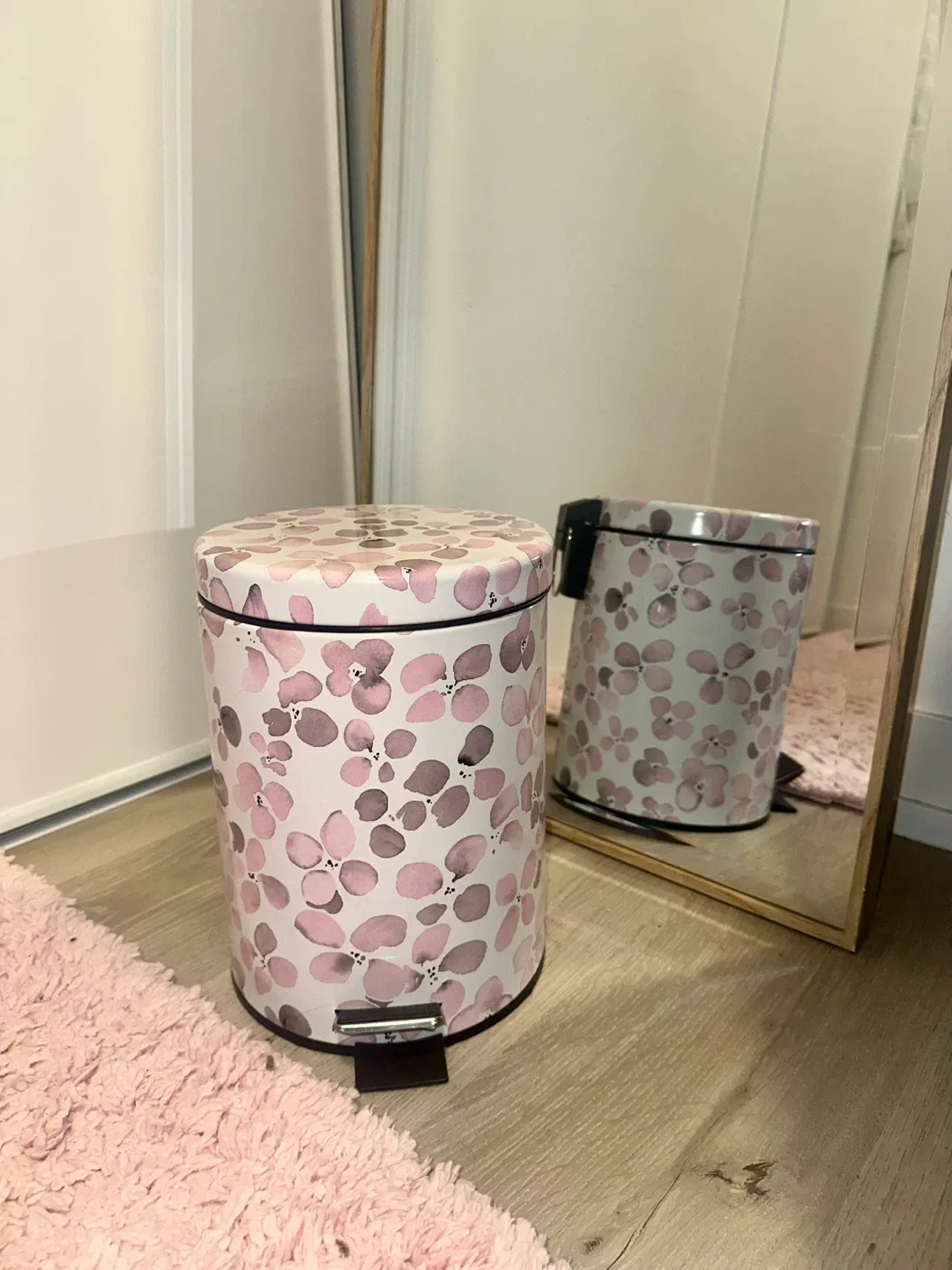 Floral Patterned Step-On Trash Can