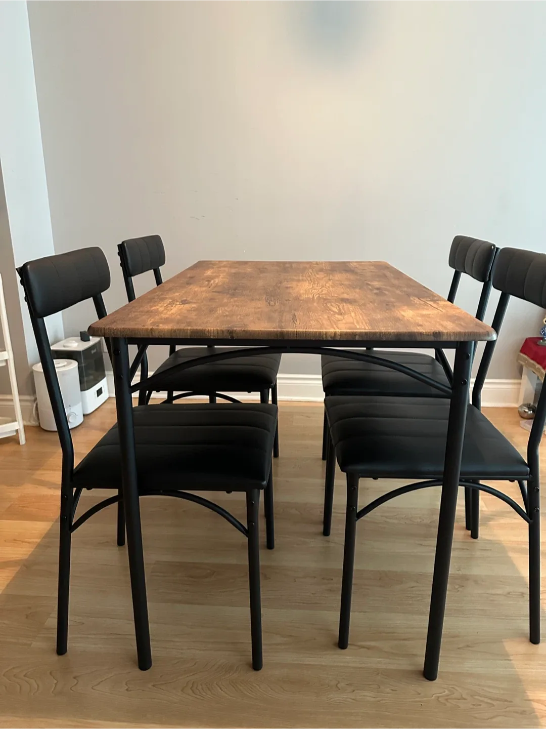 Dining Table set for 4 image indicator(6)