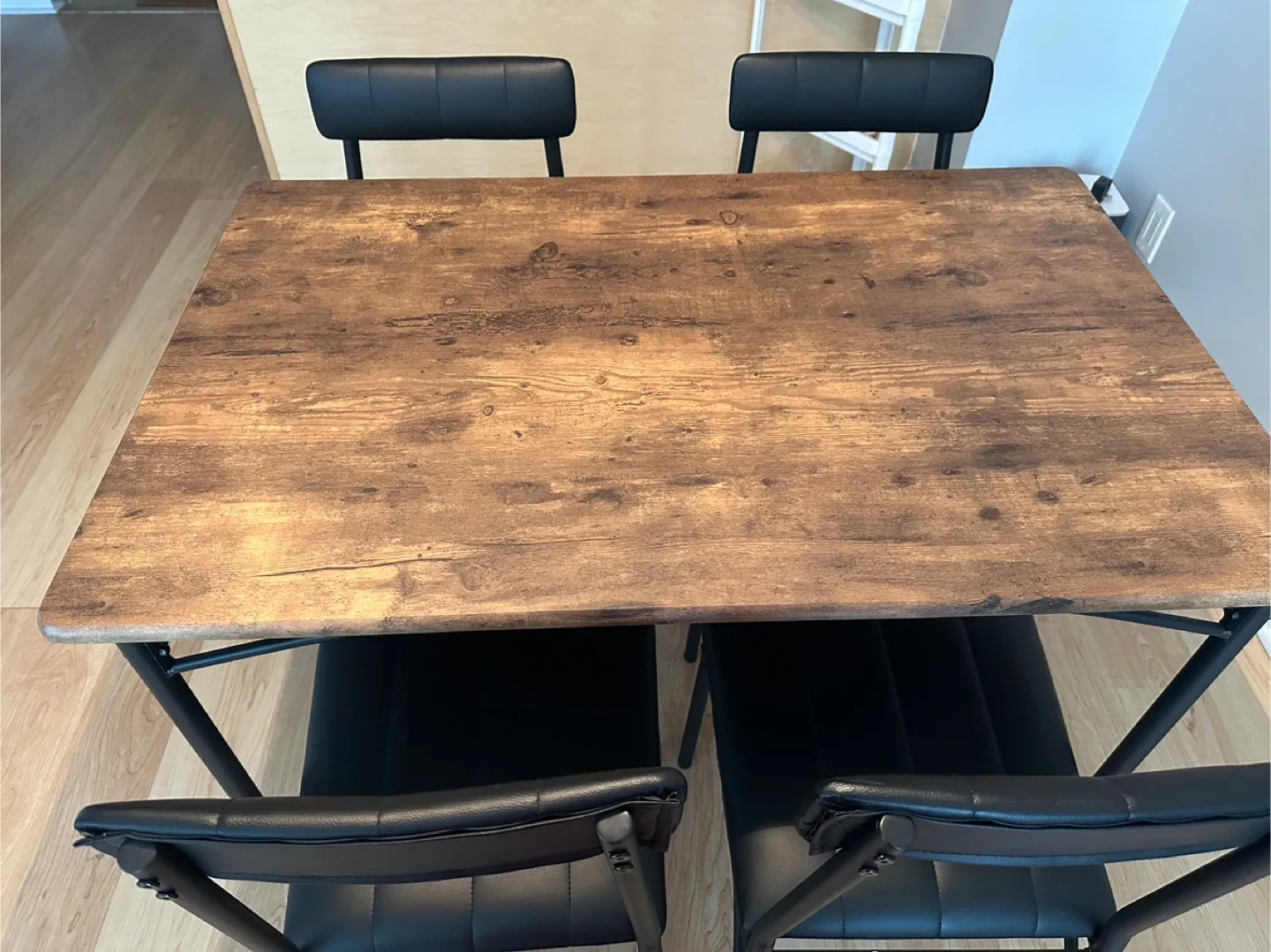 Dining Table set for 4 image indicator(9)