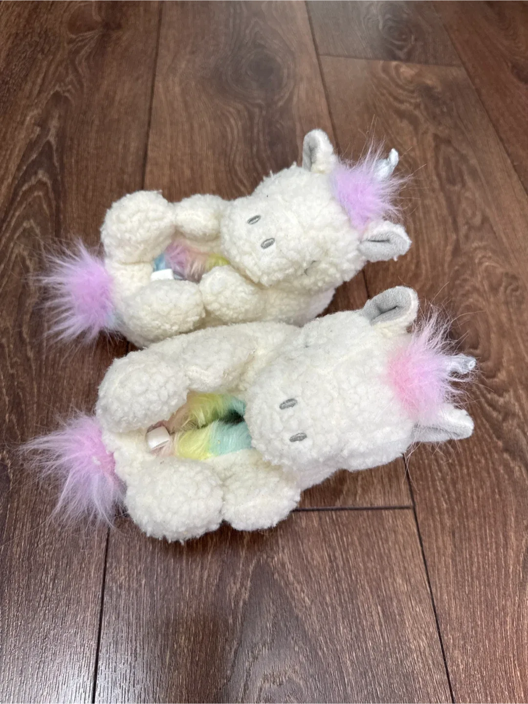 ✨ Adorable Unicorn Slippers – GAP Baby/Toddler Size 5-6 ✨ image indicator(2)