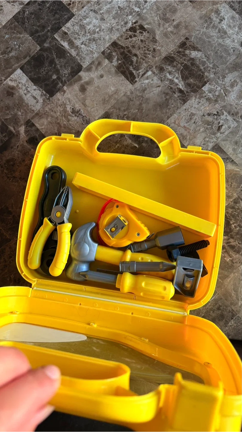 Little Tikes Yellow Tool Set image indicator(2)