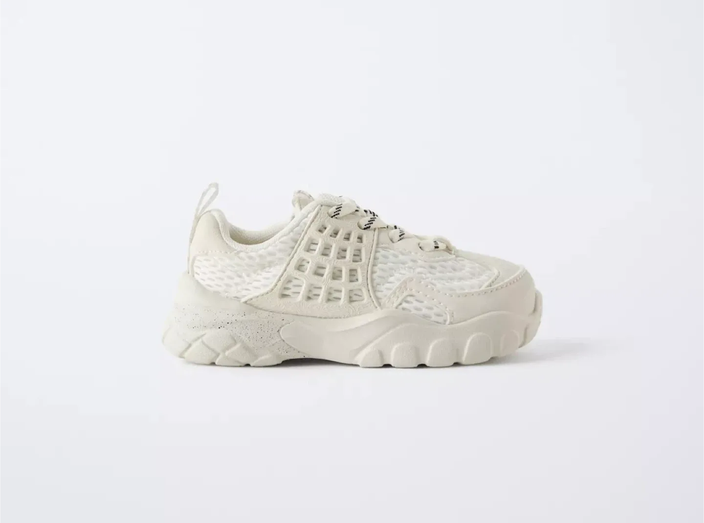 Zara Kids White Sneakers - Size 22