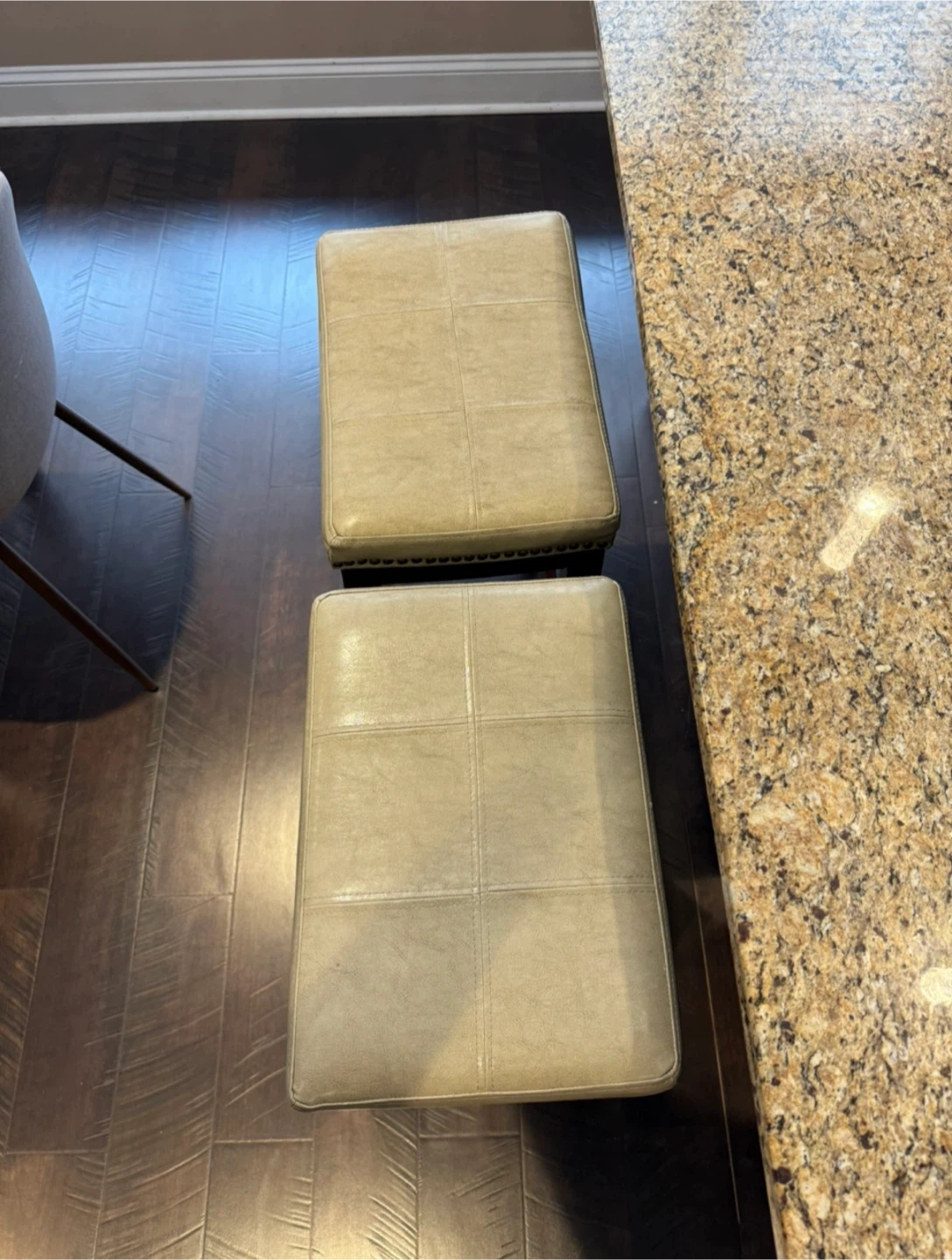 MUST GO - 2 Bar Stools - photo 2