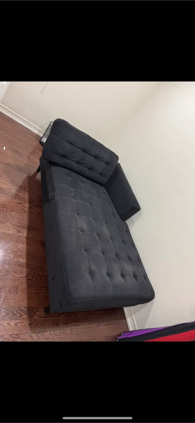 Black Tufted Sectional Sofa image indicator(3)