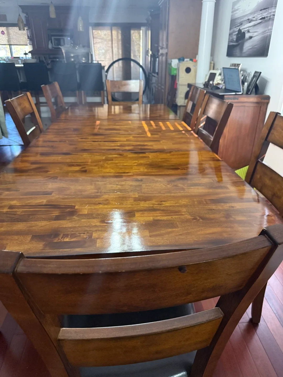 Dining Table with 8 Chairs image indicator(5)