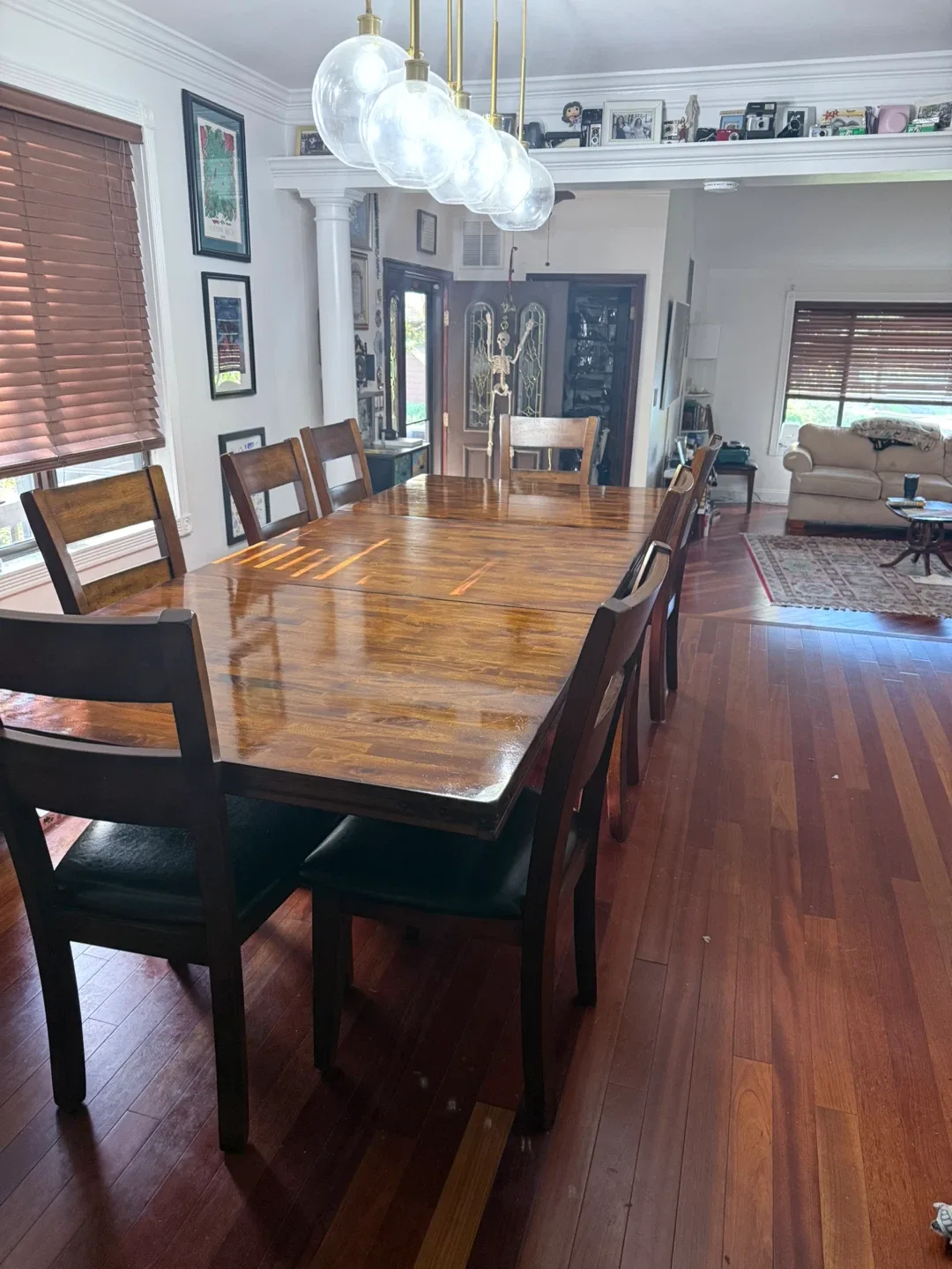 Dining Table with 8 Chairs image indicator(2)