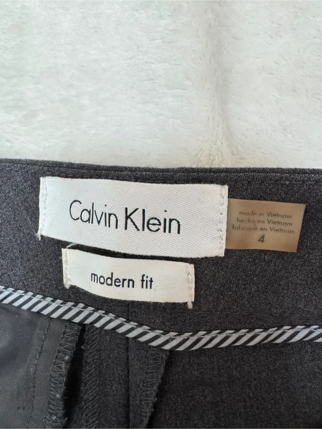 ✨ NEW Calvin Klein Women’s Blazer 6, Pants 4 ✨ image indicator(6)