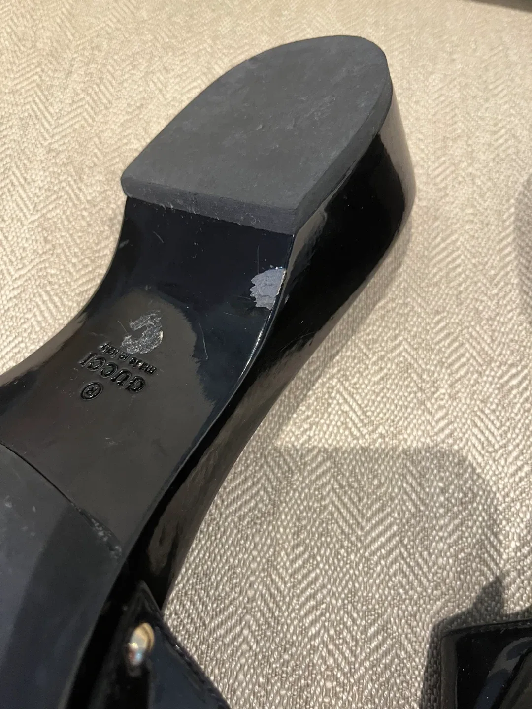 Gucci Women’s Sandals image indicator(3)