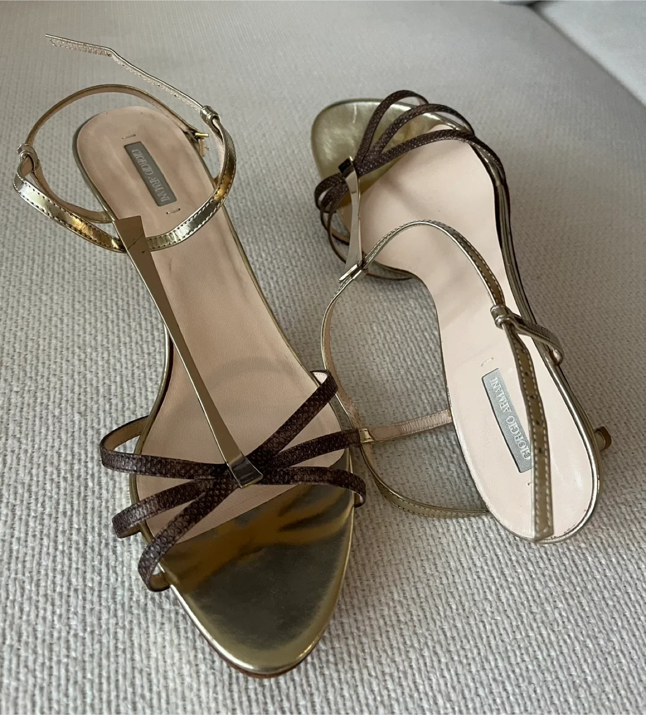 Giorgio Armani Gold/ Brown Leather Sandals Women Size 8 image indicator(3)