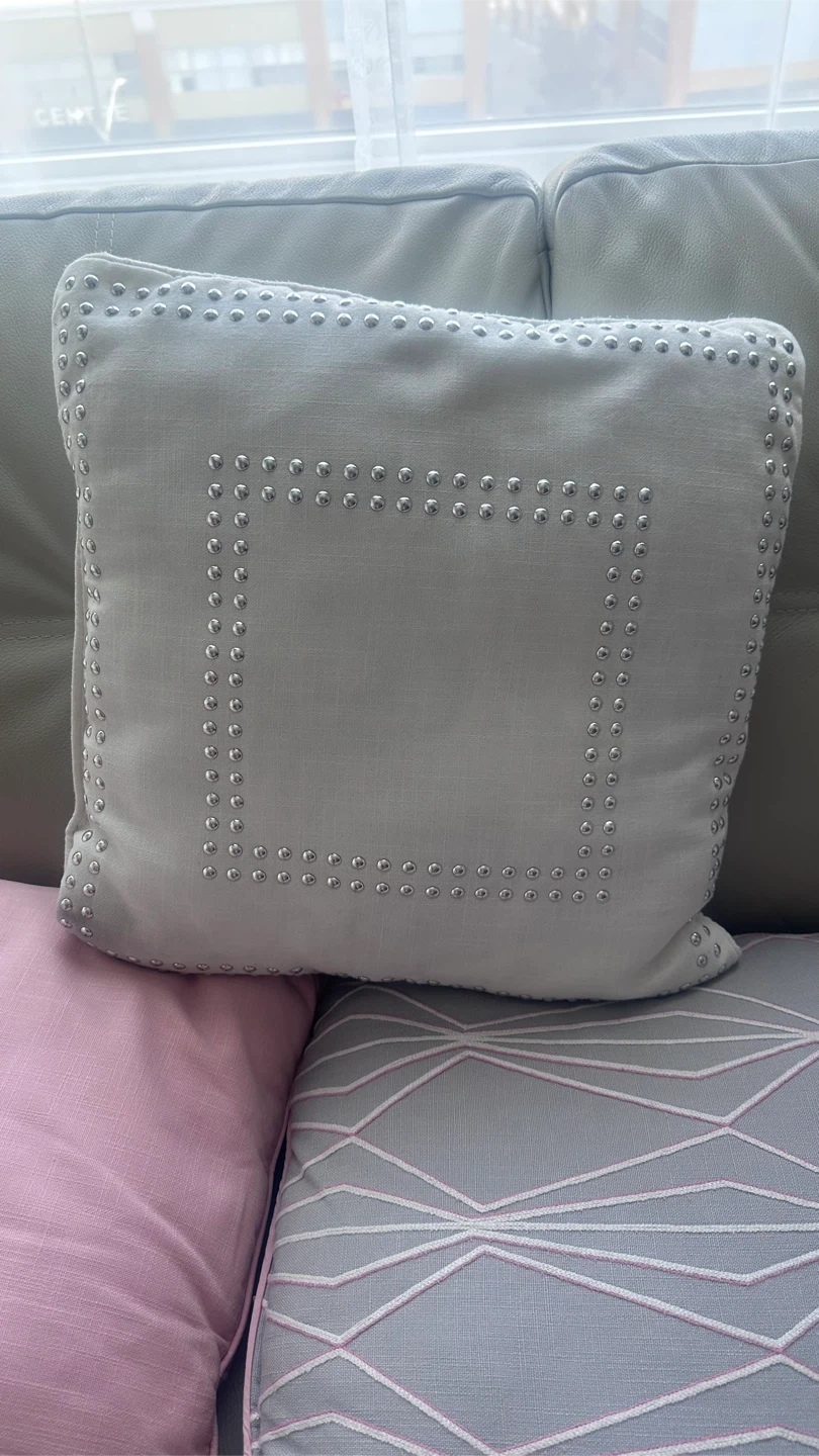 Decorative Throw Pillows - Set of 5 - photo 3