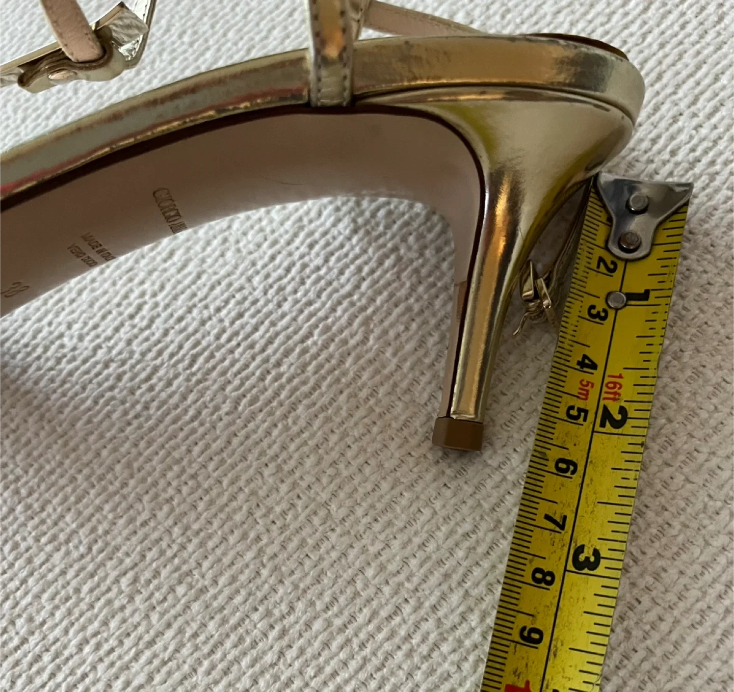 Giorgio Armani Gold/ Brown Leather Sandals Women Size 8 image indicator(9)