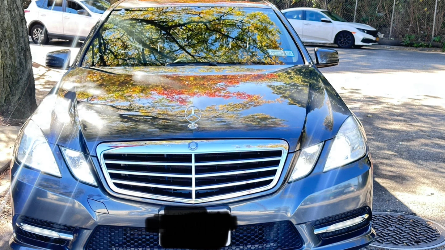 2012 Mercedes-Benz E350 Gray Sedan - photo 4