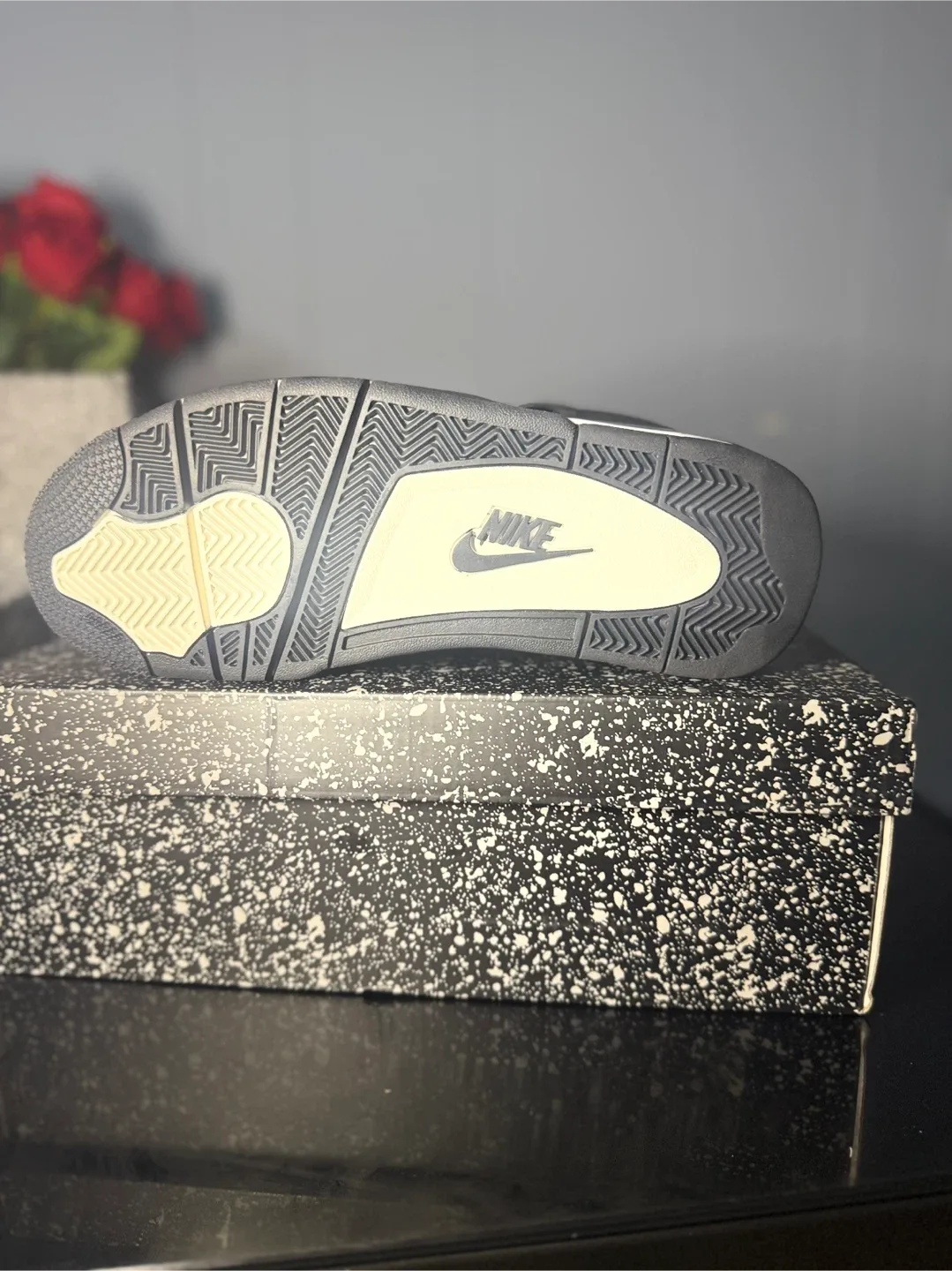 Nike Air Jordan 4 Retro Black Brick image indicator(3)