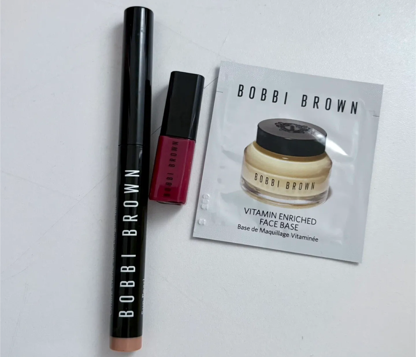 Bobbi Brown beauty bundle (brand new )‼️last price ‼️ image indicator(2)