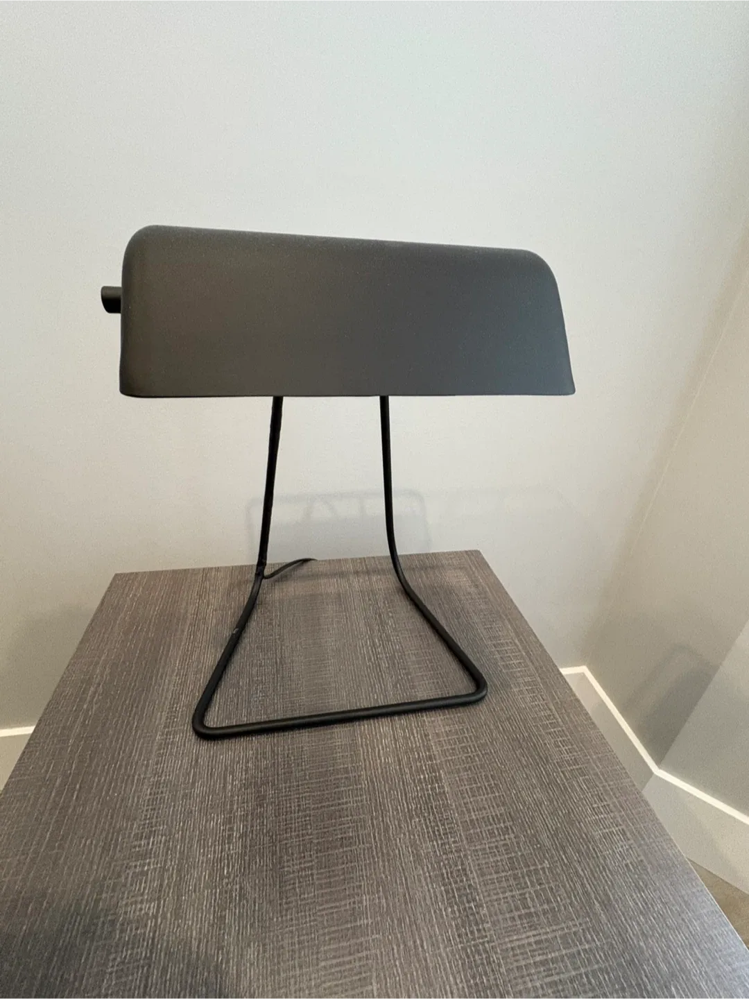 Black Desk Lamp image indicator(3)