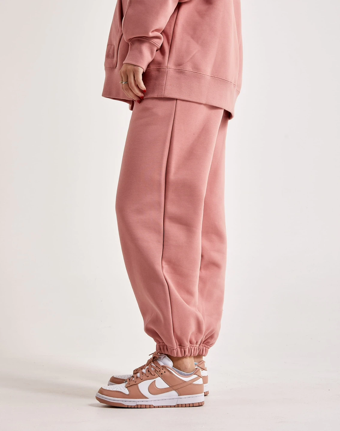 Air Jordan Flight Loose Fit Fleece Pink Jogging Pants - photo 5