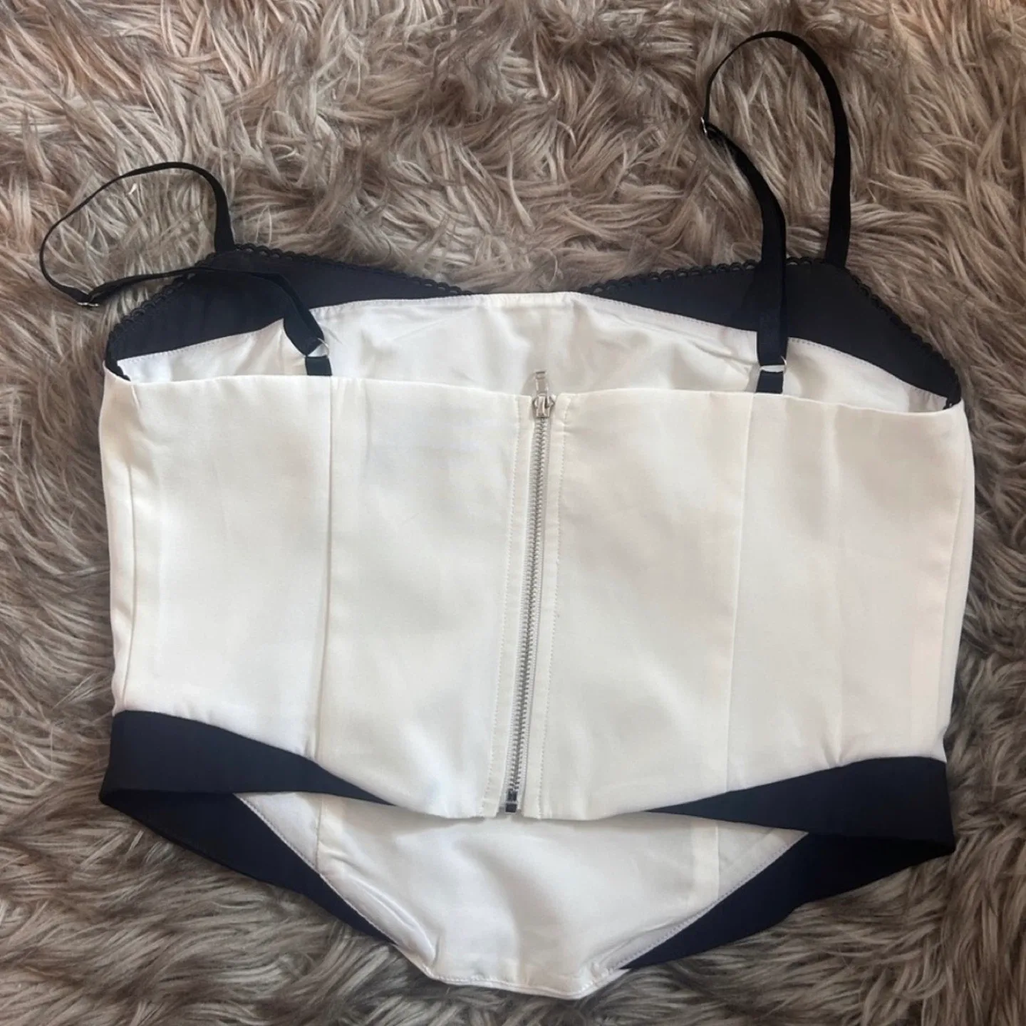 White Fox Boutique Bustier Top White/Black - Size Medium image indicator(6)