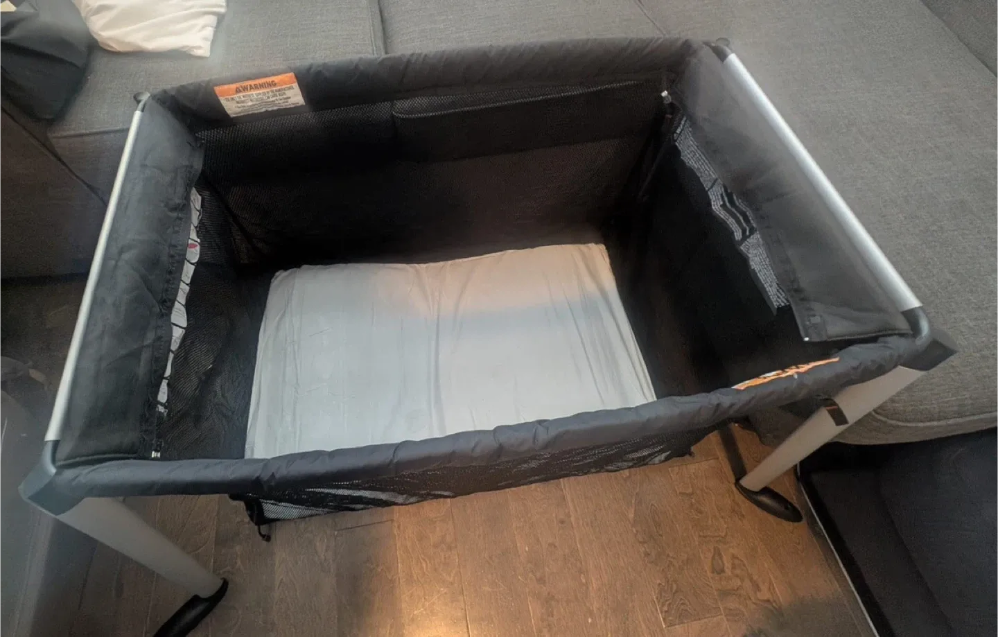 Phil & Teds Traveller Portable Crib image indicator(3)