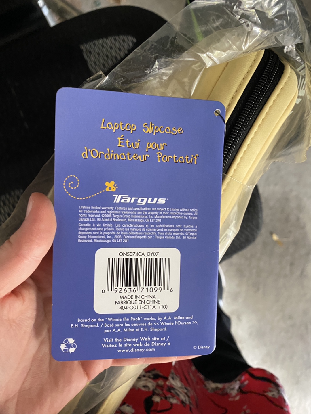 Disney Winnie the Pooh Laptop Bag (Unopened) - photo 3