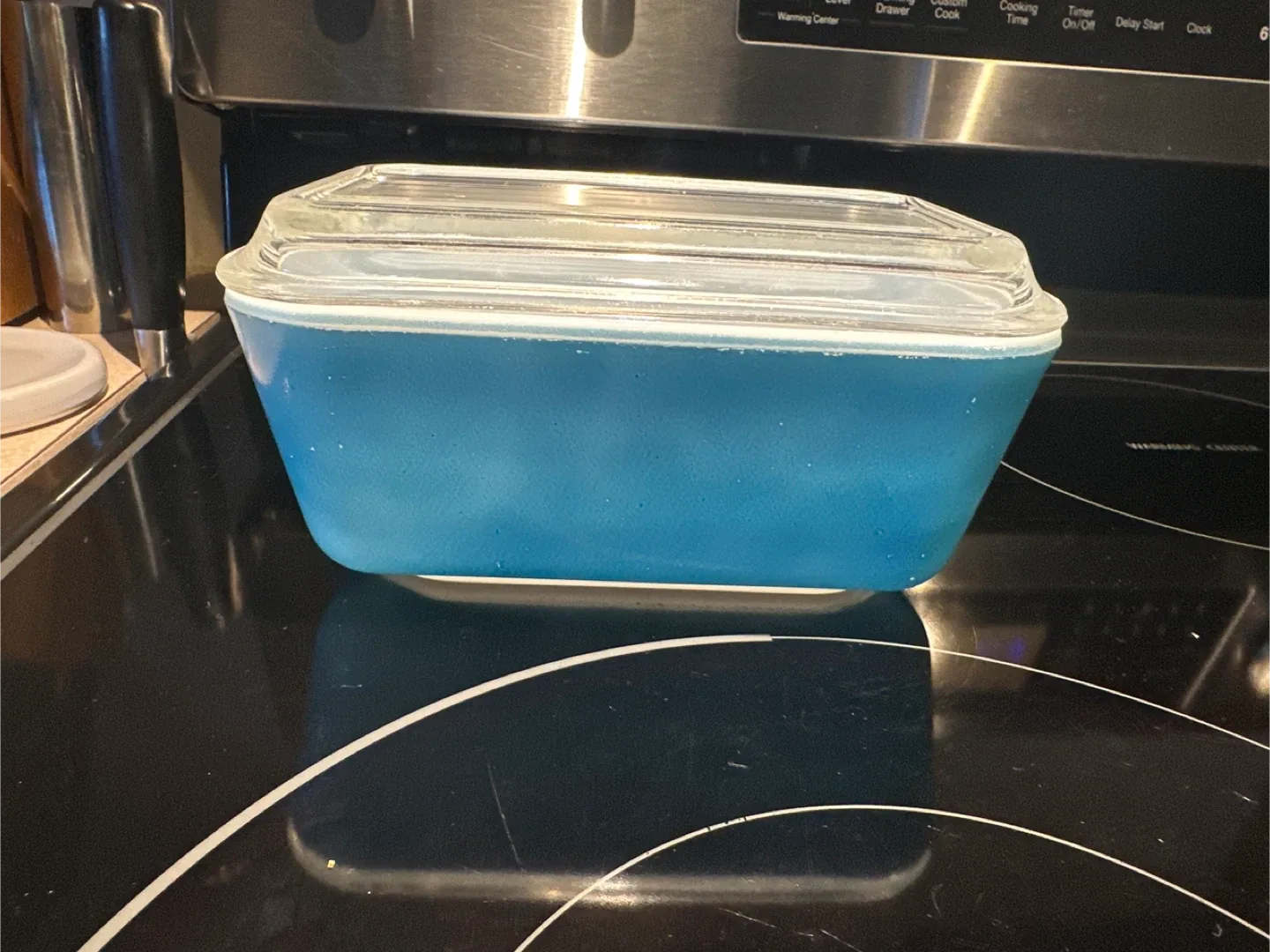 Vintage PYREX Primary Colours Refrigerator Dish image indicator(2)