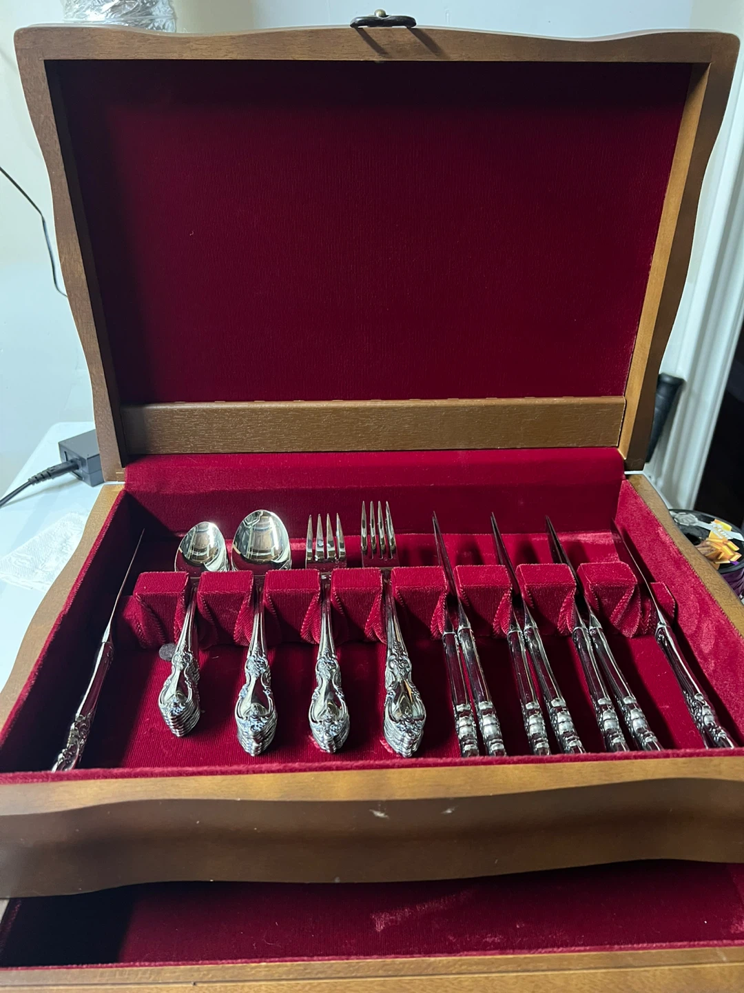 40 pcs. Community Stainless Oneida flatware!