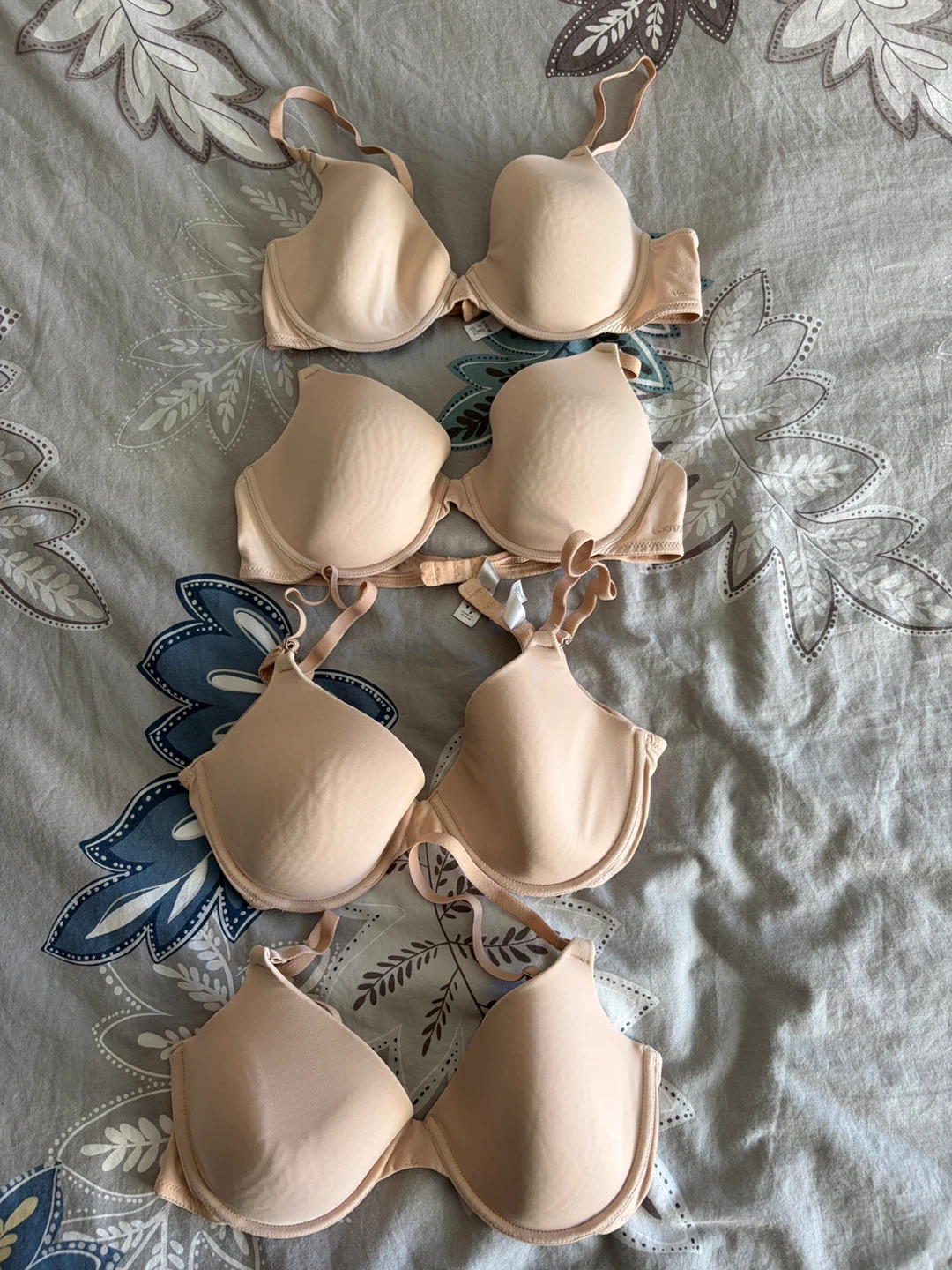 Lot of La Senza Bras - Size 36C x5 - photo 4