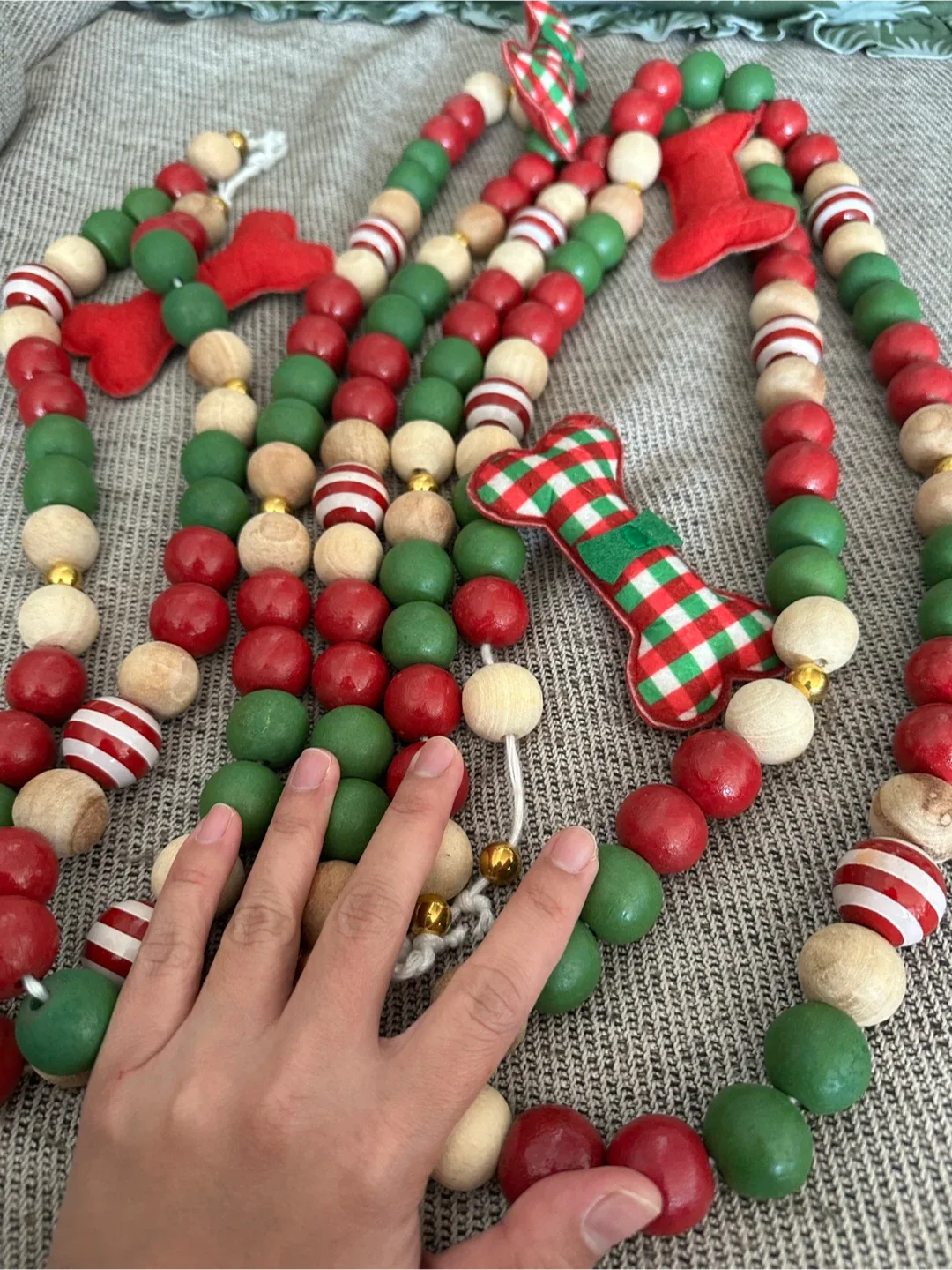 Christmas Wooden Bead Garland thumbnail