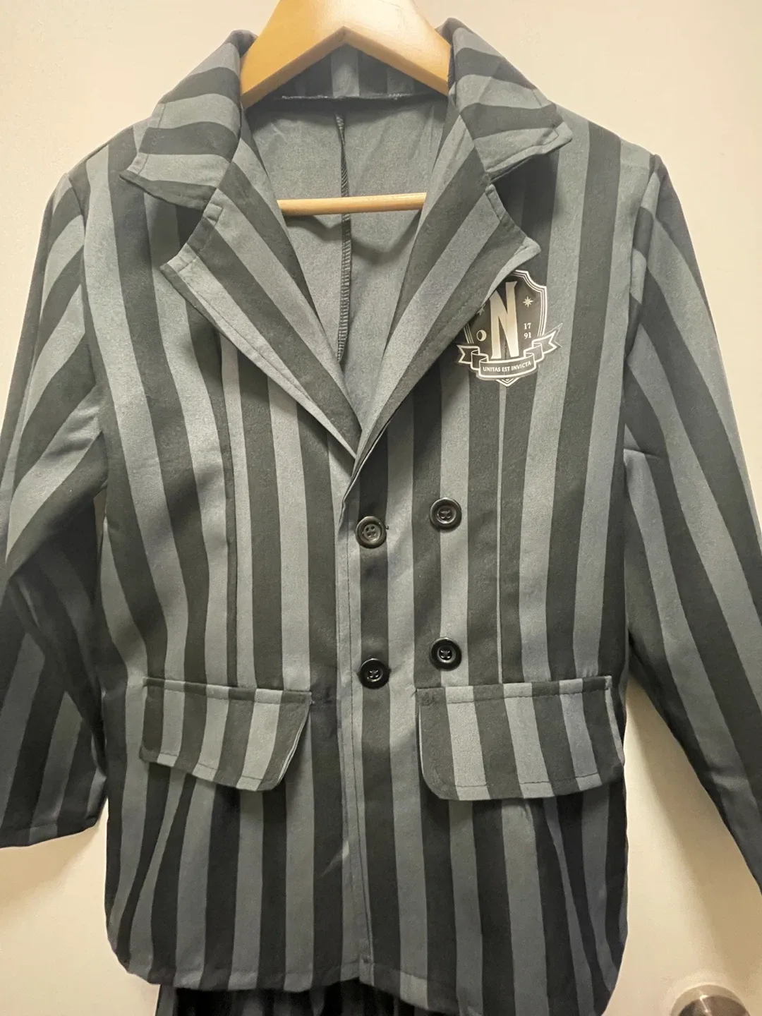 Wednesday Adams Nevermore Costume - Girls image indicator(7)